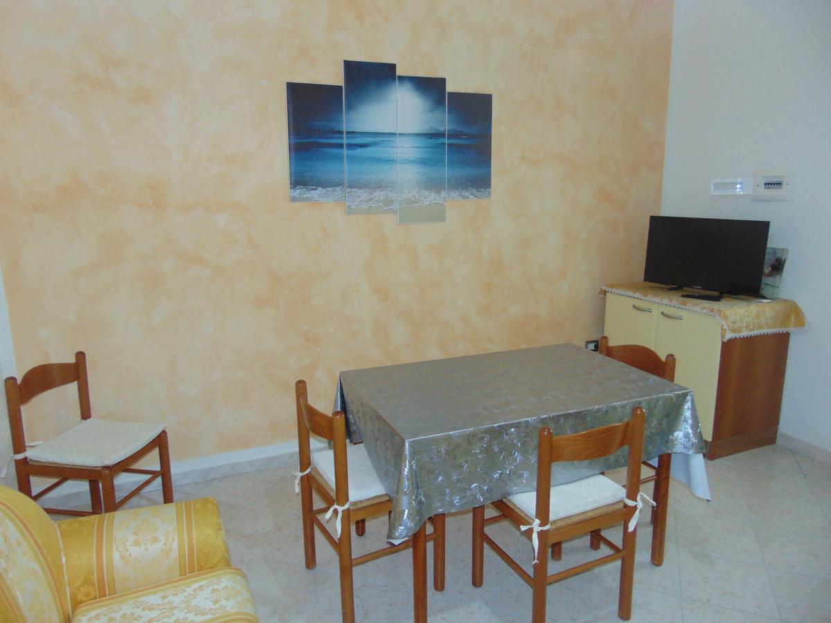 Appartamenti Budoni Luaran gambar